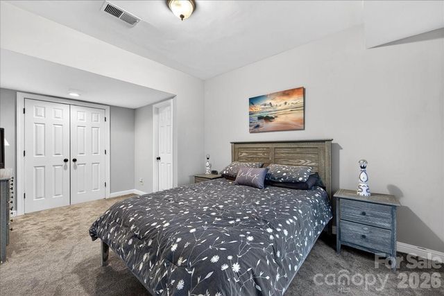 12532 Overlook Mountain Drive, Charlotte, NC 28216