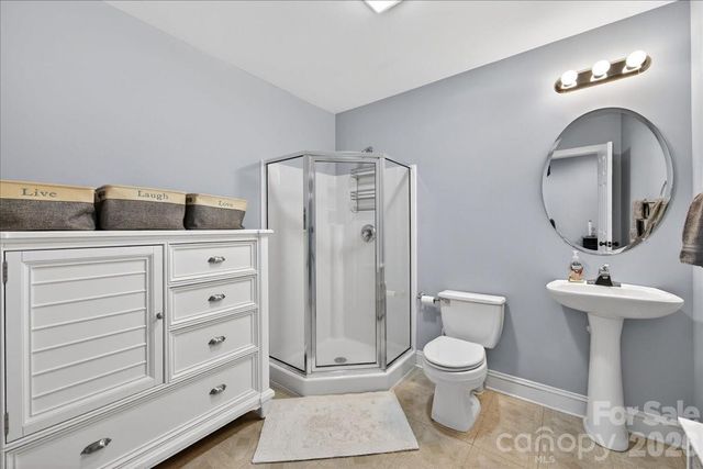 12532 Overlook Mountain Drive, Charlotte, NC 28216