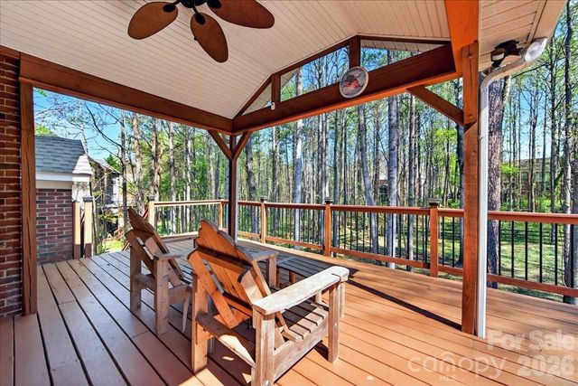 12532 Overlook Mountain Drive, Charlotte, NC 28216