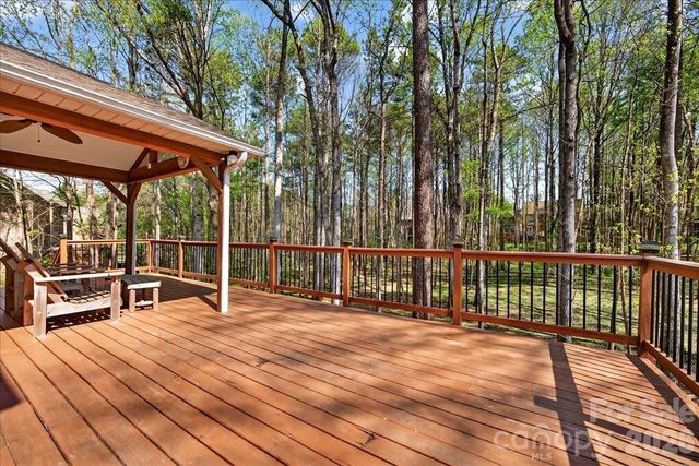 12532 Overlook Mountain Drive, Charlotte, NC 28216