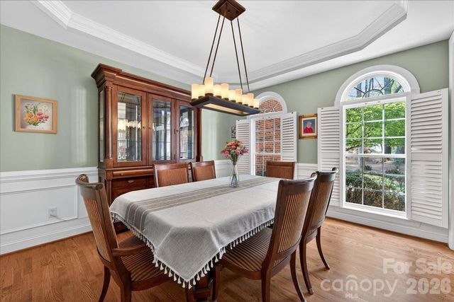 12532 Overlook Mountain Drive, Charlotte, NC 28216