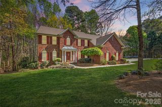 12532 Overlook Mountain Drive, Charlotte, NC 28216