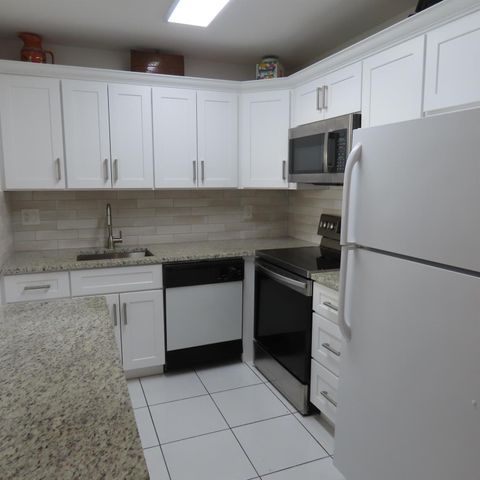 445 Brittany J 445, Delray Beach, FL 33446