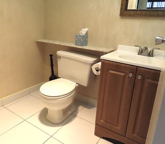 445 Brittany J 445, Delray Beach, FL 33446