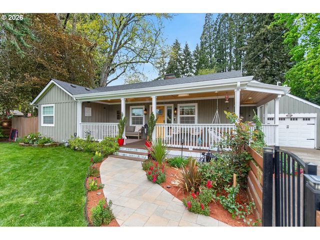 3935 Ne Brogden St, Hillsboro, OR 97124