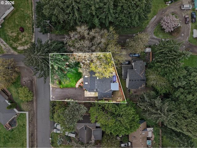 3935 Ne Brogden St, Hillsboro, OR 97124
