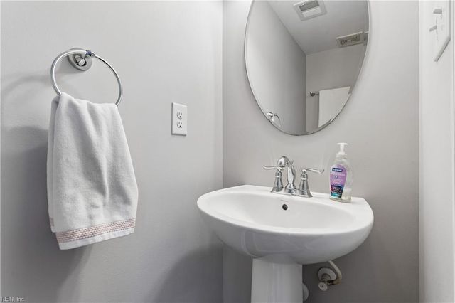 7523 Tealight WAY, Williamsburg, VA 23188
