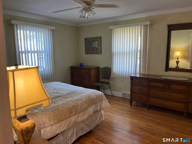 37 Fleetwood Drive, Waterbury, CT 06706