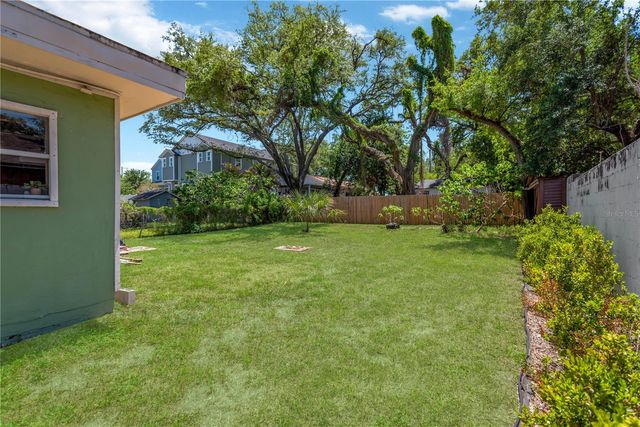 1315 E OSBORNE AVENUE, Tampa, FL 33603