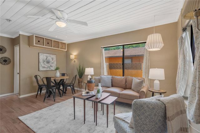 1315 E OSBORNE AVENUE, Tampa, FL 33603