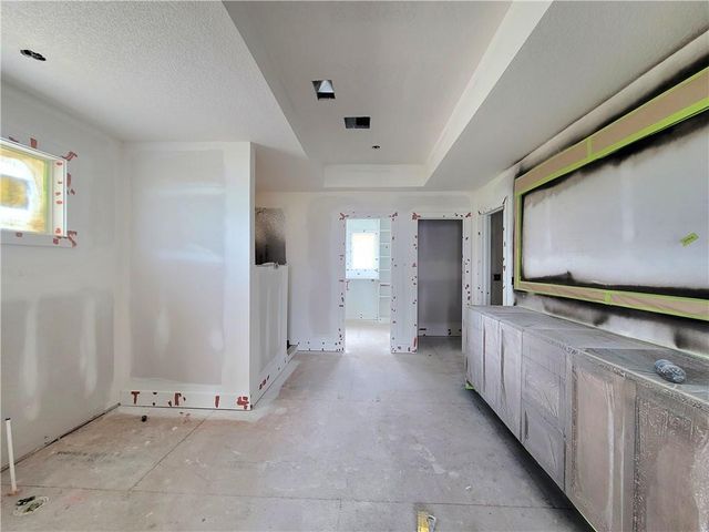 18220 Monrovia Street, Overland Park, KS 66013
