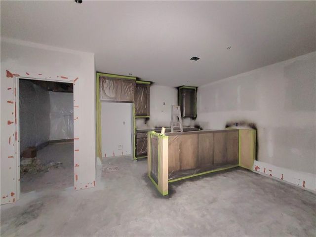 18220 Monrovia Street, Overland Park, KS 66013