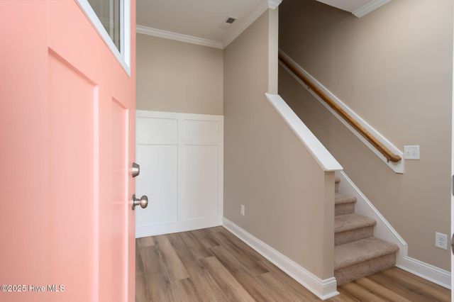 110 Bridge Point Circle, Swansboro, NC 28584