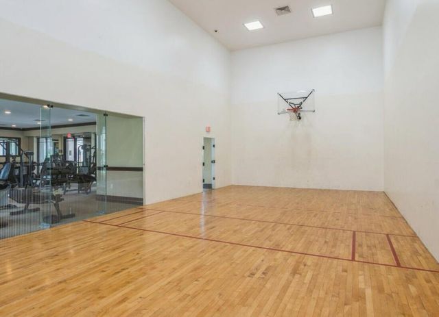 2725 Anzio Court 304, Palm Beach Gardens, FL 33410