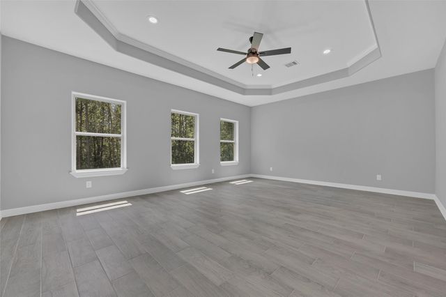 179 Copperleaf Road, Huntsville, TX 77340