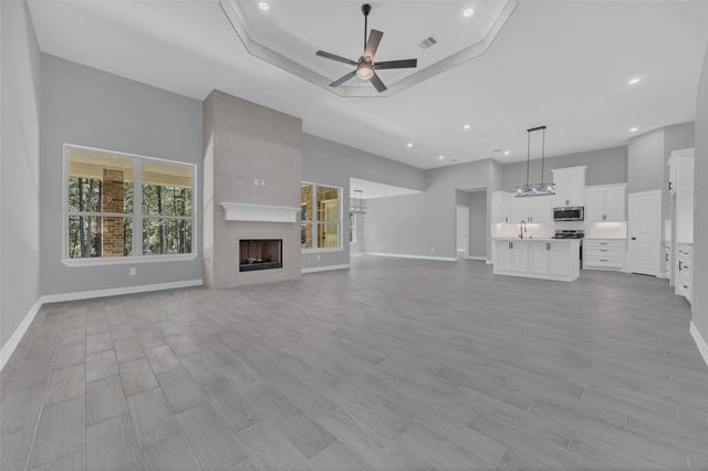 179 Copperleaf Road, Huntsville, TX 77340