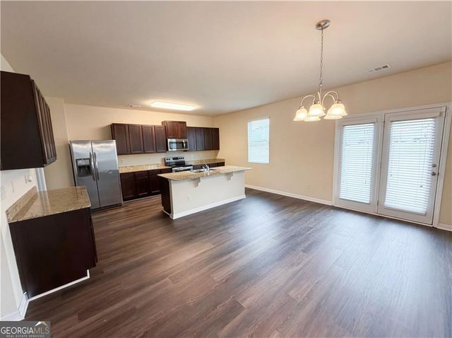 3268 Heatherwood Drive, Gainesville, GA 30507