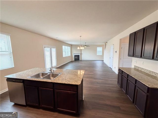 3268 Heatherwood Drive, Gainesville, GA 30507