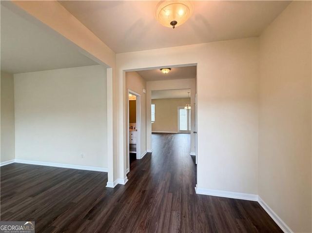 3268 Heatherwood Drive, Gainesville, GA 30507