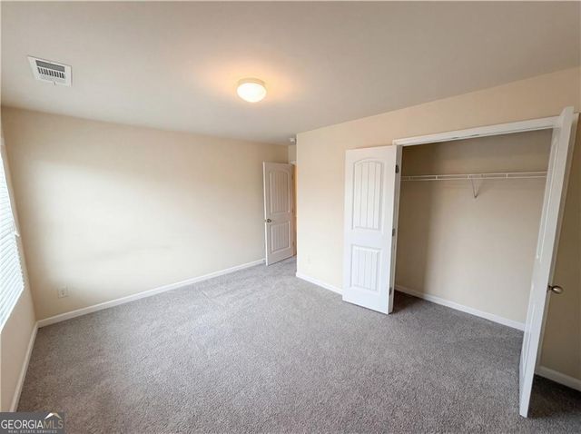 3268 Heatherwood Drive, Gainesville, GA 30507