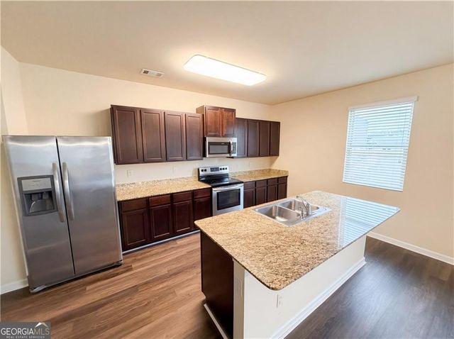 3268 Heatherwood Drive, Gainesville, GA 30507