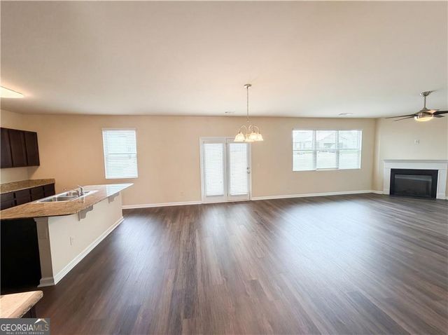 3268 Heatherwood Drive, Gainesville, GA 30507