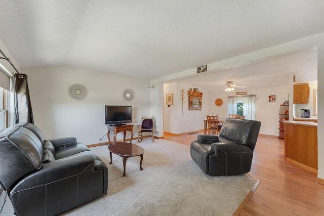 S1162 Dutch Hollow Mound Court, La Valle, WI 53941