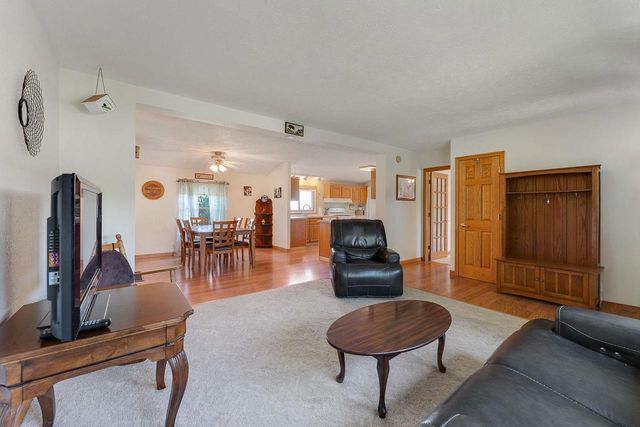 S1162 Dutch Hollow Mound Court, La Valle, WI 53941