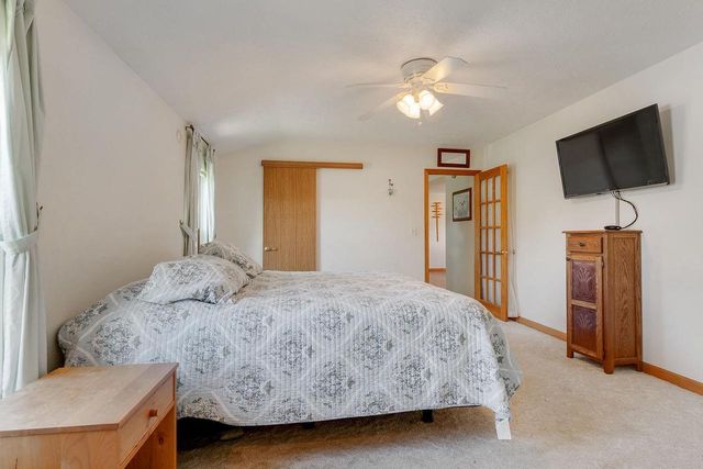 S1162 Dutch Hollow Mound Court, La Valle, WI 53941