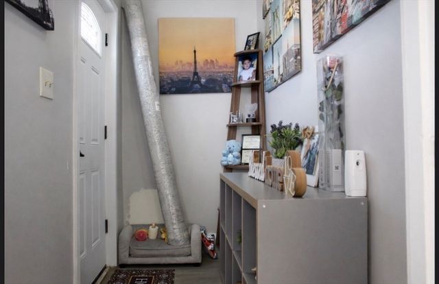 35 Larch St, New Bedford, MA 02740