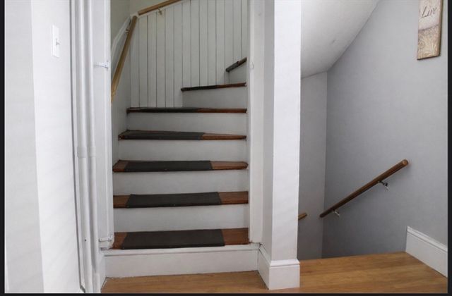 35 Larch St, New Bedford, MA 02740