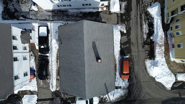 35 Larch St, New Bedford, MA 02740