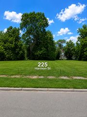 225 Harmon Street, Detroit, MI 48202