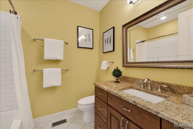 311 Gateview Drive, Wentzville, MO 63385