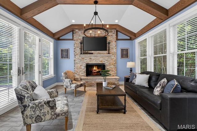 311 Gateview Drive, Wentzville, MO 63385