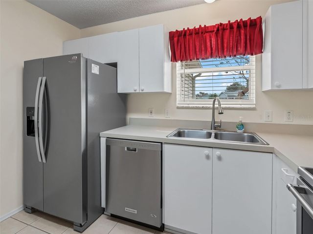 722 CAMINO DEL REY DRIVE, The Villages, FL 32159