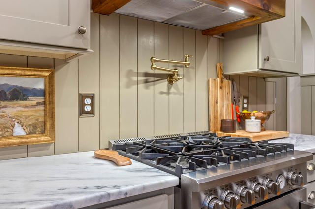 32 Lantern Cove Road, Chickamauga, GA 30707