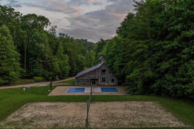 32 Lantern Cove Road, Chickamauga, GA 30707