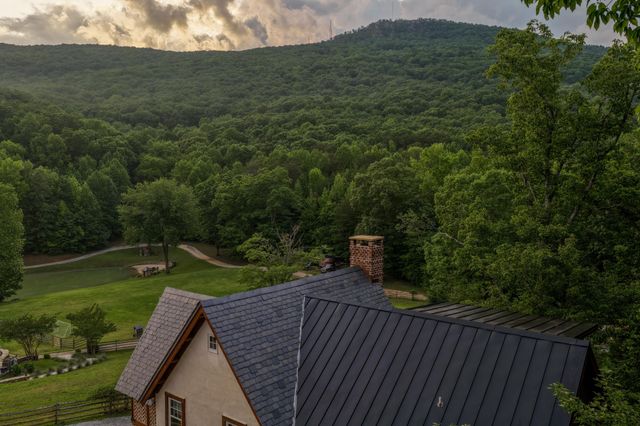 32 Lantern Cove Road, Chickamauga, GA 30707