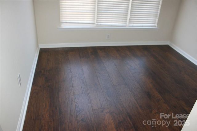 2715 Old Ironside Drive, Charlotte, NC 28213