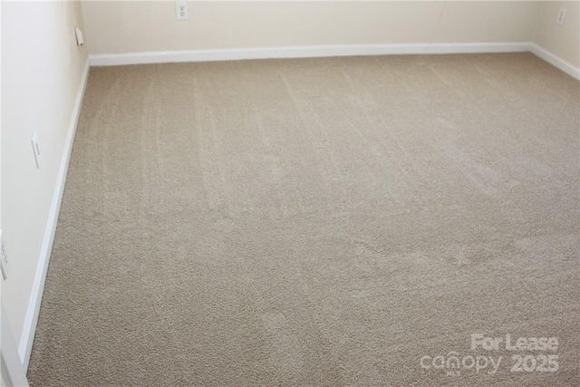 2715 Old Ironside Drive, Charlotte, NC 28213