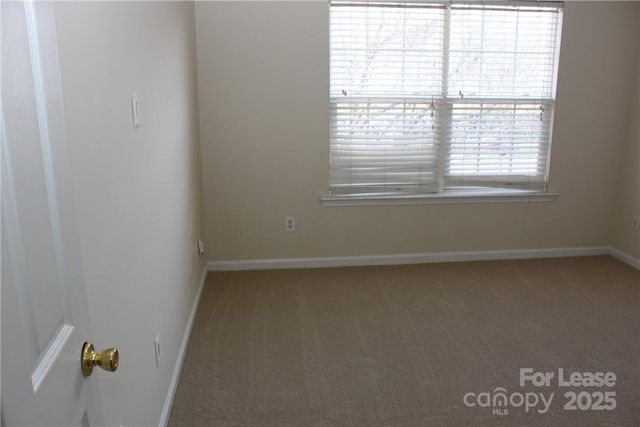 2715 Old Ironside Drive, Charlotte, NC 28213