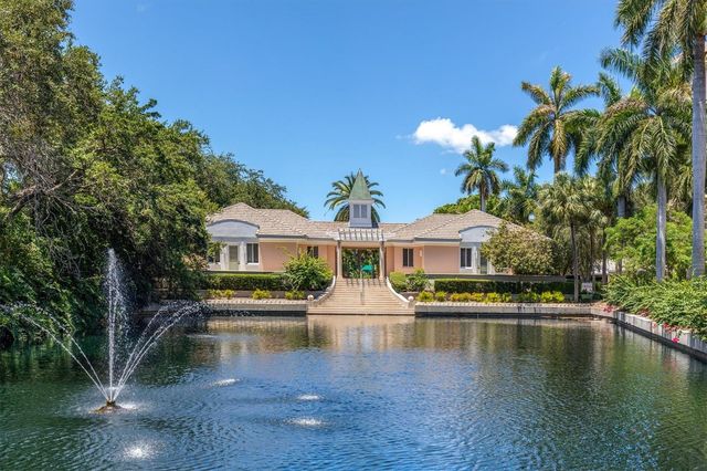 4993 BACOPA LANE S 705, St Petersburg, FL 33715