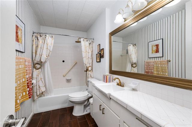 2213 Highland Avenue, Mcallen, TX 78501