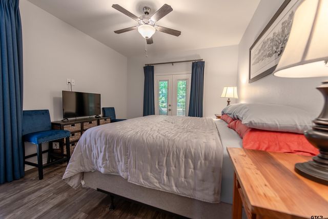 411 Sterling Shores Dr, Scroggins, TX 75480