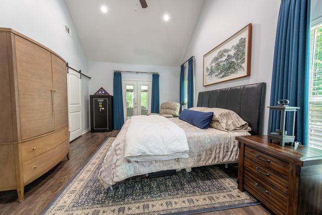 411 Sterling Shores Dr, Scroggins, TX 75480