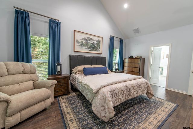 411 Sterling Shores Dr, Scroggins, TX 75480