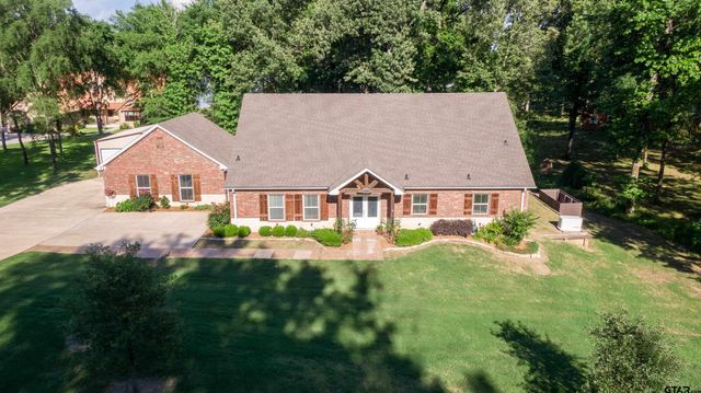 411 Sterling Shores Dr, Scroggins, TX 75480