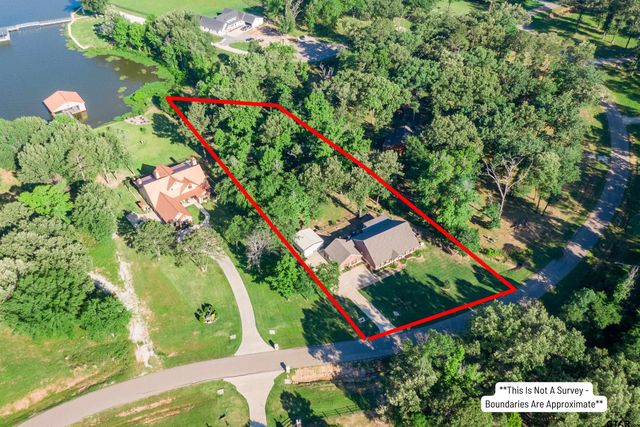 411 Sterling Shores Dr, Scroggins, TX 75480