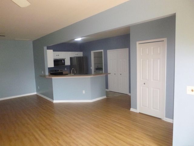 13196 Canopy Drive, Sterling Heights, MI 48313